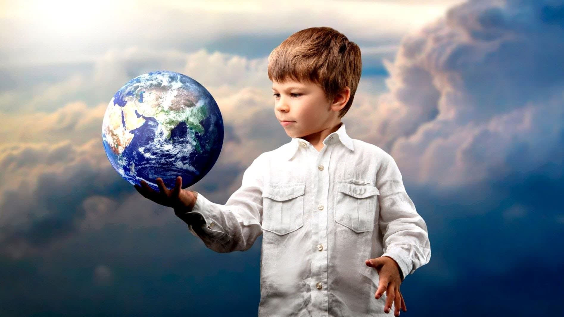 用生育基金来鼓励生育，还是学习灭霸随机消灭一半的人口？